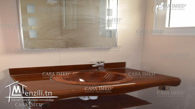 superbe appartement à jardins du Carthage