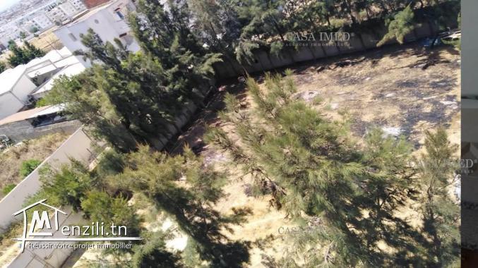 un beau terrain de 560m²