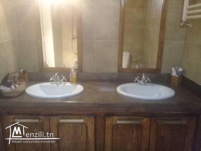 Villa indépendante à la Soukra S+3 très haut standing