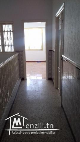 Appartement Duplex S+3 centre ville Kelibia