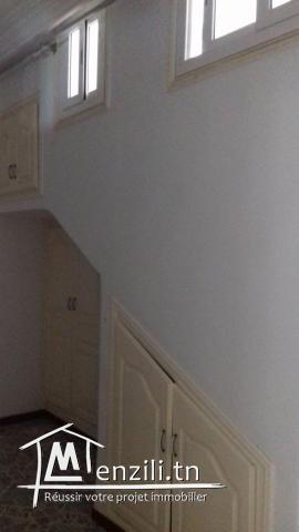 Appartement Duplex S+3 centre ville Kelibia