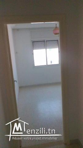 Appartement S+3 en 2 ème étage