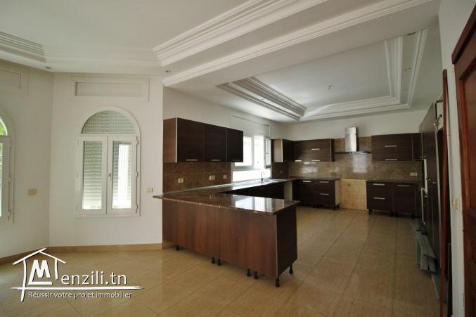 Lumineuse villa à Gammarth touristique