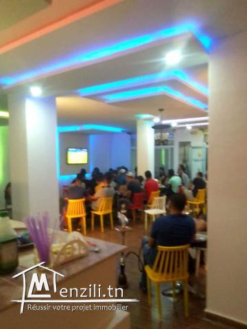 Café mixte avec  terrasse, Tunis
