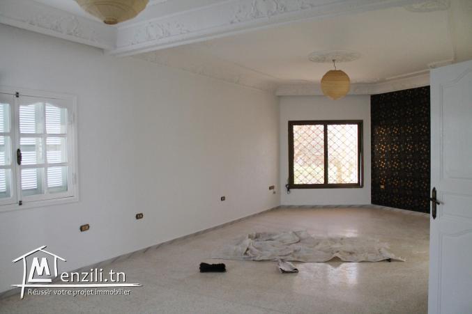 Une Belle Villa à Skanes