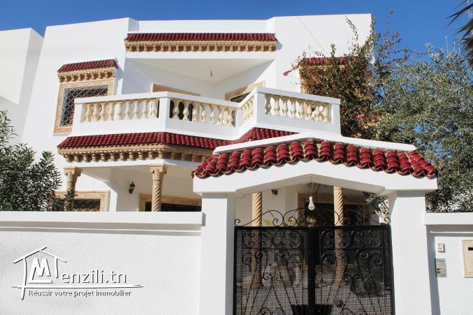 Une Belle Villa à Skanes