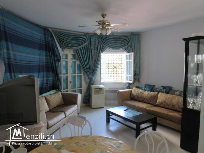 Appartement à l’achat surface total 100m2 chauffage central et porte blindée.