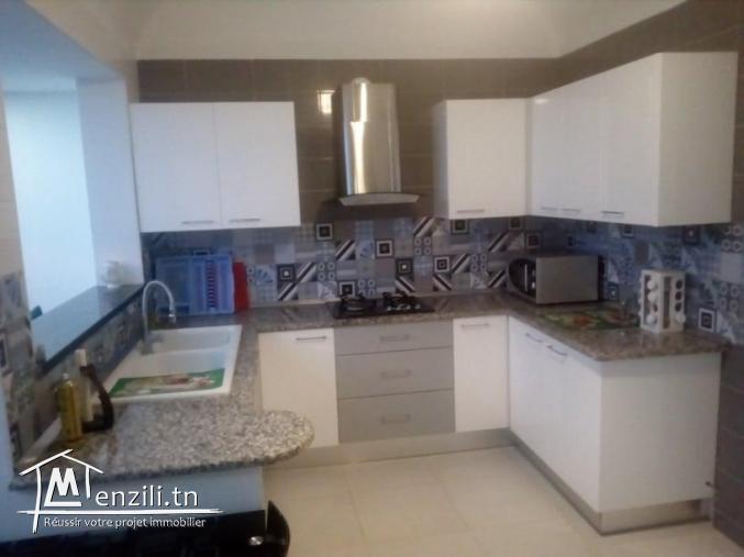 une maison d'hote syr terrain de 2600m