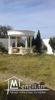 une trés belle villa de 900m