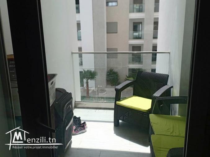 A vendre S+2 redidence dorret El menzah 9C