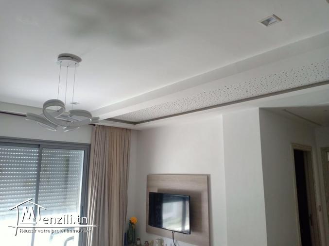 A vendre S+2 redidence dorret El menzah 9C