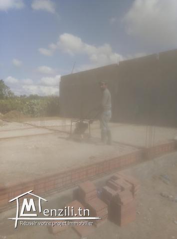 Maison de 150 M inachevé
