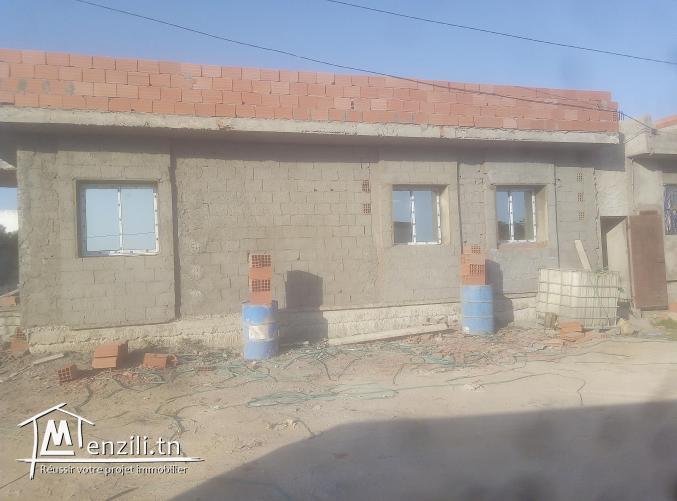 Maison de 150 M inachevé