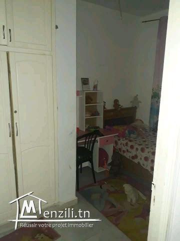 villa R+2 à Manouba_Tunis à côté de station Métro