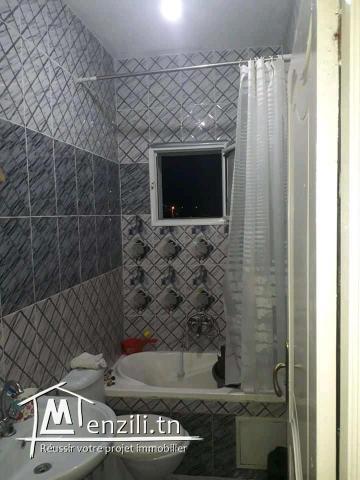 villa R+2 à Manouba_Tunis à côté de station Métro