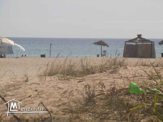 distance a la plage 100m seulement a 250dt/m2