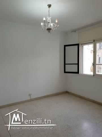 S+3 Plein Centre Ville Tunis près av Carthage