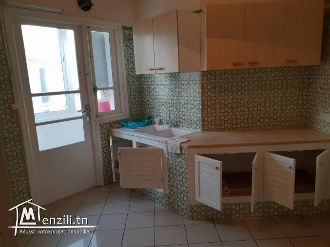 S+3 Plein Centre Ville Tunis près av Carthage