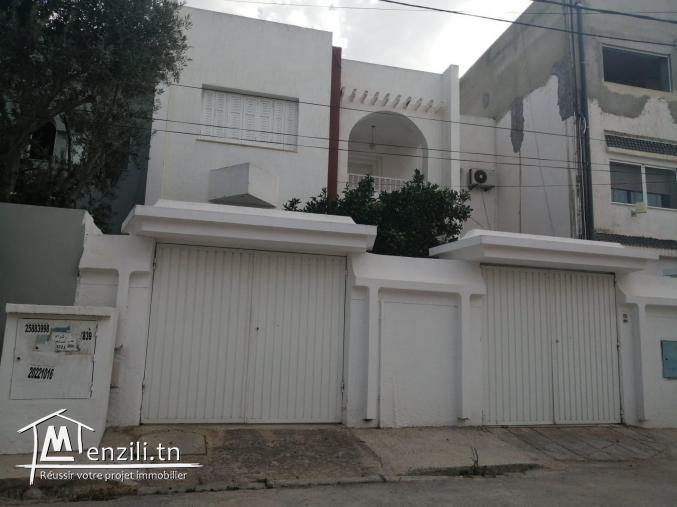 A VENDRE Villa Standing, à Rades Meliane