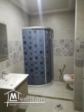 un  appartement au 3 éme étage située au Rue de Beirut belvédère