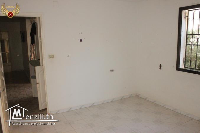 location annuel une maison s+2 en premiére étage