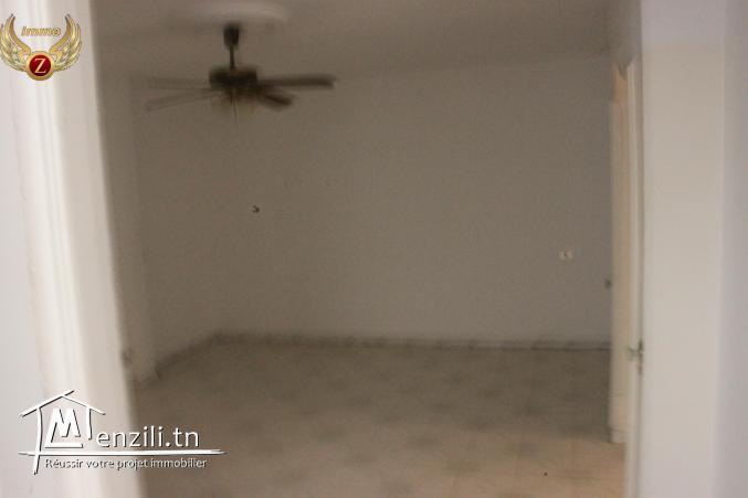 location annuel une maison s+2 en premiére étage