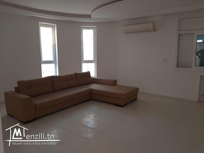 Une villa haut standing à Chatt Meriem