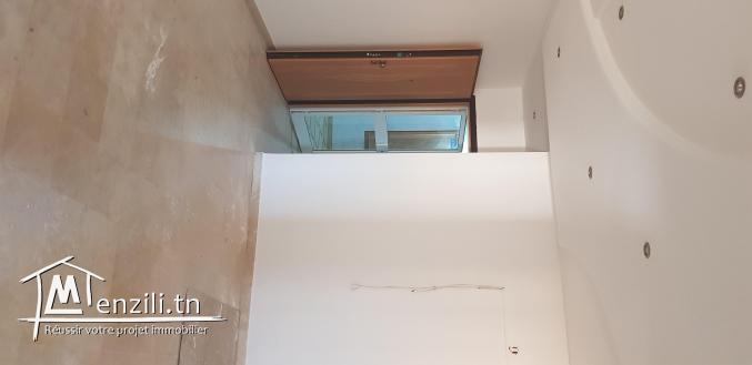à louer ou à vendre: Appartement immeuble Ibn Rochd sfax ville