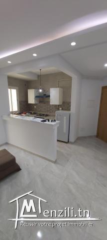 Appartement neuf jamais habité à cité ezzayatine Aouina