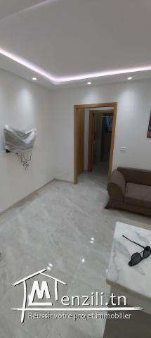 Appartement neuf jamais habité à cité ezzayatine Aouina