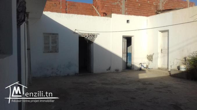 Maison à vendre contactez 53490876