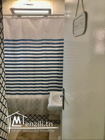 Appartement à louer rénové non meublé rez de chaussé S+3 Ras Tabia