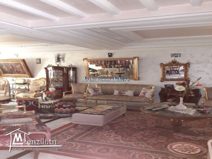 une belle villa style américain à El cité tahrir