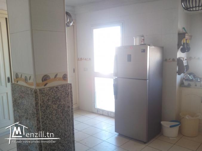 etage de villa s4 à louer a kelibia