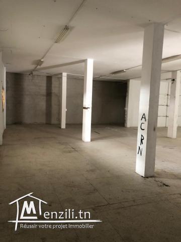 Depot de stockage 210m² à la Soukra