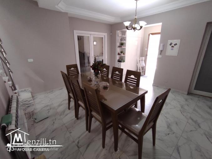 superbe villa à cité avicenne