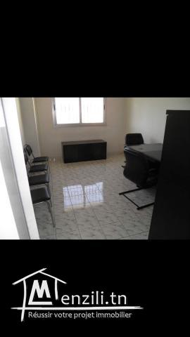 à vendre un local commercial à ouradia