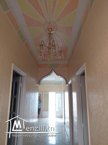 vente maison comprenant deux appartements