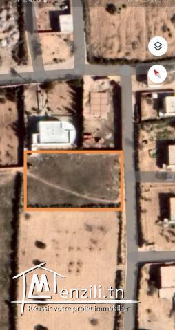 Terrain à vendre rue sidi Salem 1722m2