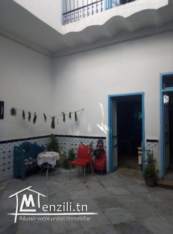 une belle maison traditonnelle