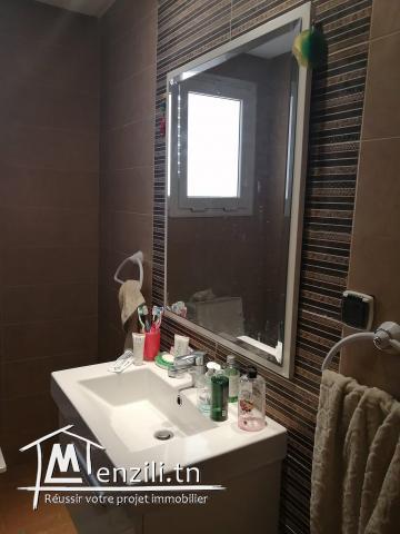 A vendre appartement S2 à Bhar Lazreg La Marsa