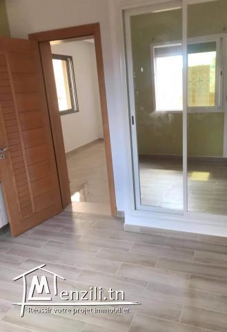 A louer etage de villa S+3, situee a cite nasr, la marsa