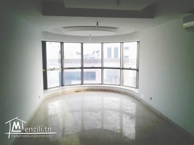 Appartement de 156 m2 à vendre