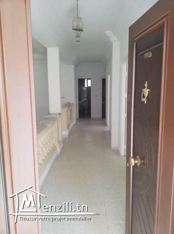 UNe tres belle et spacieuse villa a vendre