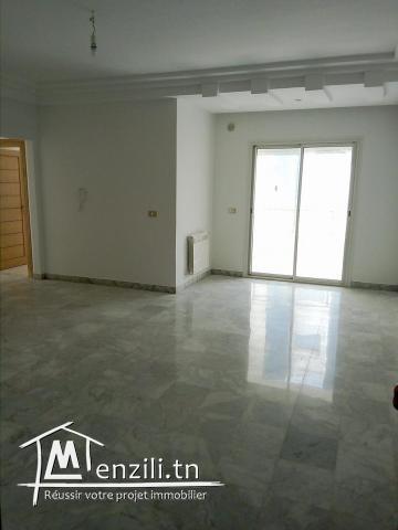 appartement s+2 avec un  Place Parking  