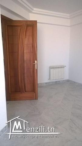 appartement s+2 avec un  Place Parking  