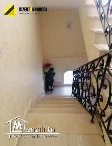 Un bâtiment à RIMEL PLAGE sur 3 niveaux avec garage