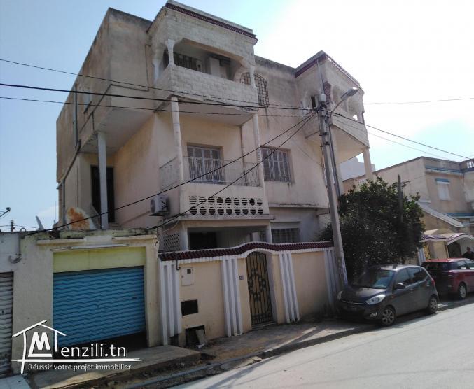 a vendre villa R+2 en plein centre du BARDO : Rue de beyrouth