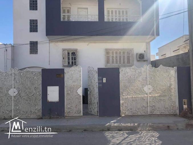 Immeuble à Ain zaghouan à vendre R+3