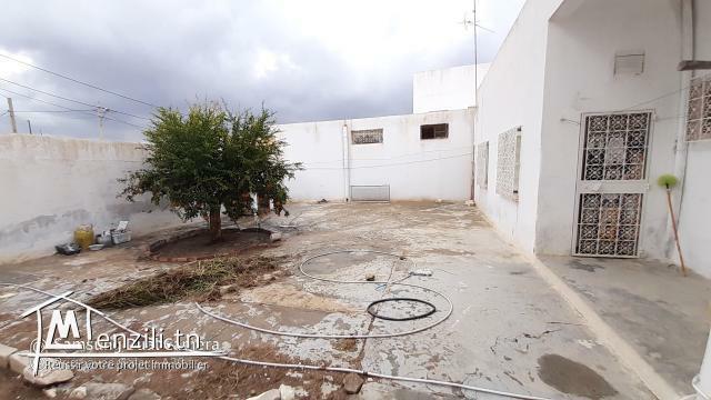 VILLA  A VENDRE  CITE EL MANSOURA   KAIROUAN